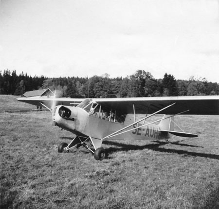 Osdalsfältet (några km SSV om Borås) i sep 1946. Foto via Björn Åman.