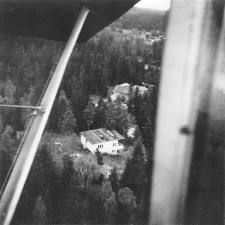 Lunda kulle 1946. (Det finns ett Lunda en knapp mil NV om Borås. Kan det vara där?) Foto via Björn Åman.