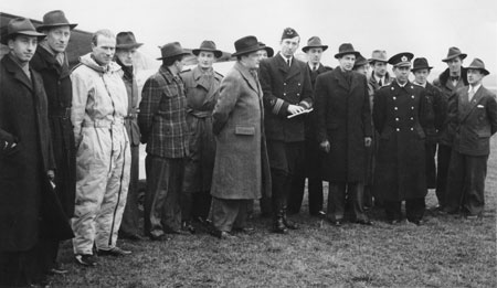 FIK (flyginstruktörskurs) på Bulltofta nov 1946. Foto via Björn Åman.