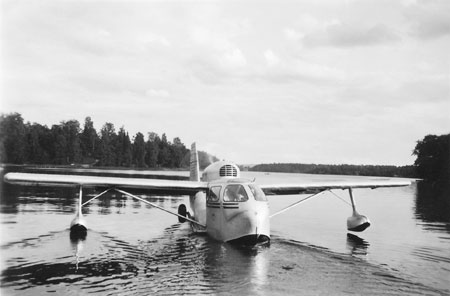 Seabee-turné 1949. Filipstad den 21 sep. Hans Åmans första ensamflygning med Seabee. Foto via Björn Åman.