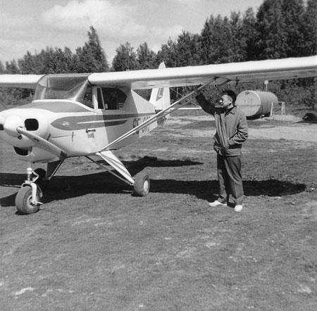 Hans Åman vid SE-CRI, registrerad 1962. Foto via Björn Åman.