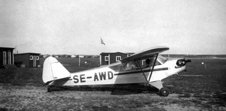 "Vår kärra vid Örebro flygplats" Foto via Kurt Bjärestig