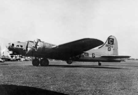 "B-17, 1940-45". Bulltofta? Foto via Kurt Bjärestig