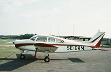 SE-EKM Beechcraft Musketeer II Örebro Bil- och Flygklubb, Örebro Foto: LEI, 660617