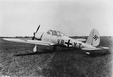"Den 16/2 1945 gjorde vår första Aradomaskin en störtdykning över Ljusdal på väg mot Luleå. I was happy then – but now?!?" Foto via Agneta Molin