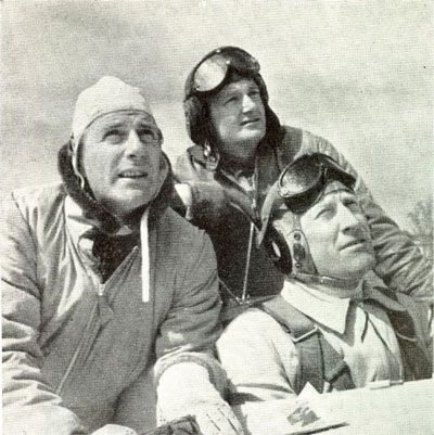 Sid 11: Lärarstaben fr.v: Bengt C:son Bergman, K G "Klevas" Klevstigh och gamle Ljungbyhedsläraren Olle Haglund.
