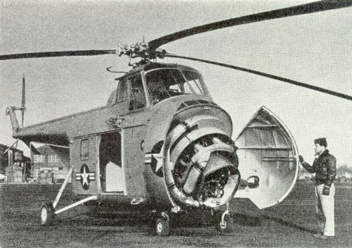 Sid 12: Ostermans flygchef general Paul R av Uhr.