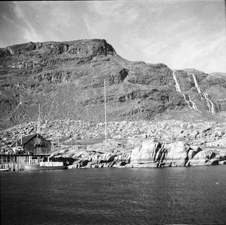 Tvillingjokkarna Greven och Grevinnan vid Suorva. Foto: Arne Tengler